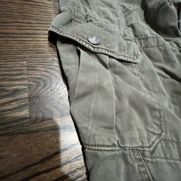 True religion Men’s green joggers. - Picture 5 of 7